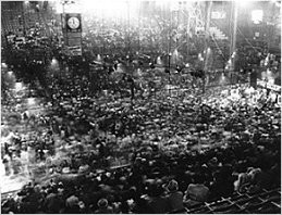 Concert crowd at the Moondog Coronation Ball